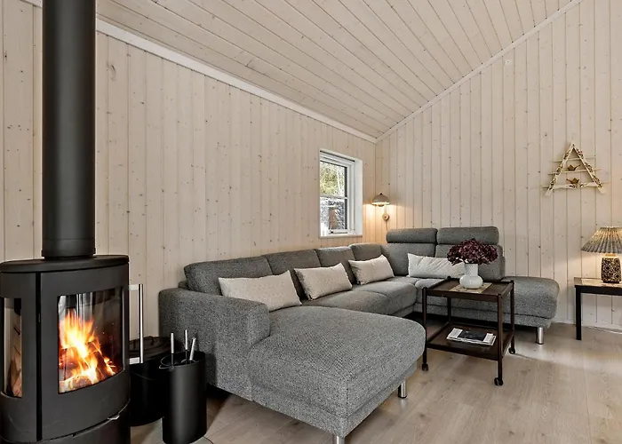 Lovely In With Sauna 別荘 Neksø